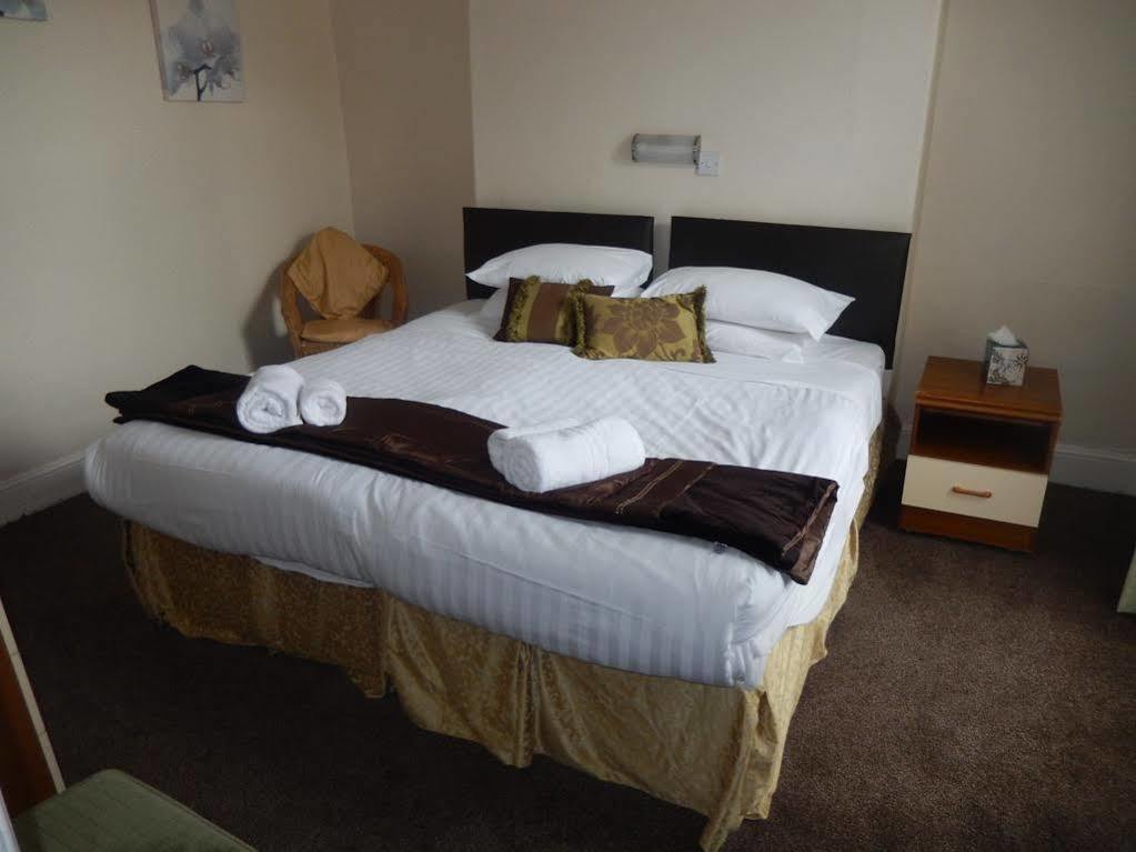 The Oasis Hotel ランディドノー エクステリア 写真