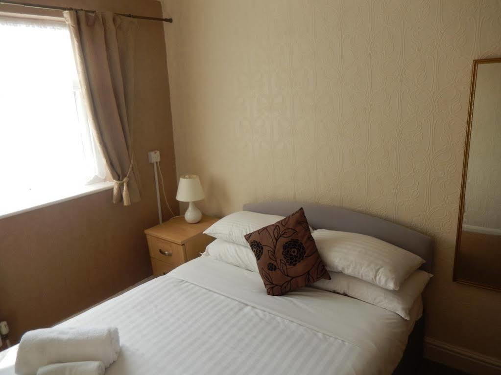 The Oasis Hotel ランディドノー エクステリア 写真